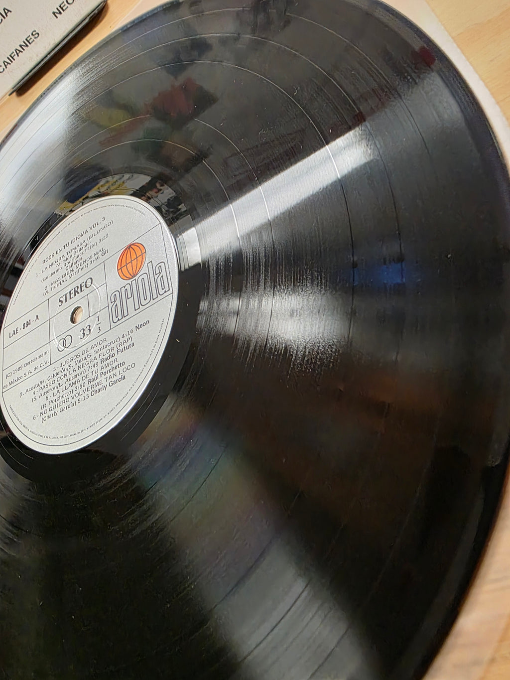 Rock en tu Idioma vol 3 (Caifanes, Git, Charly Garcia, Virus) Rare Compilation