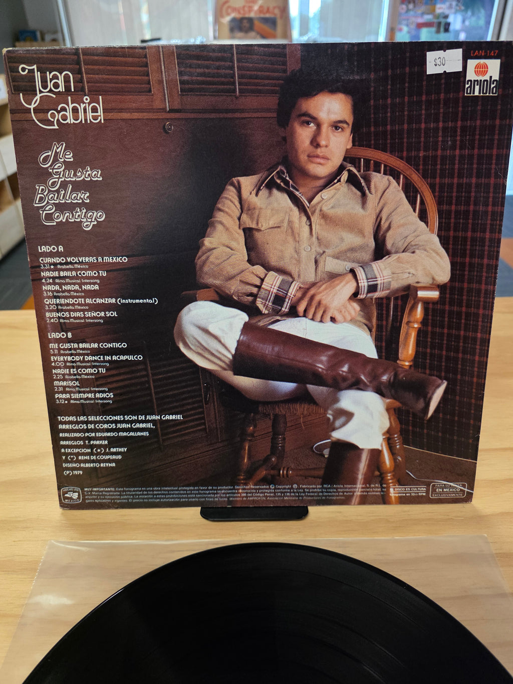 Juan Gabriel - Me gusta bailar contigo