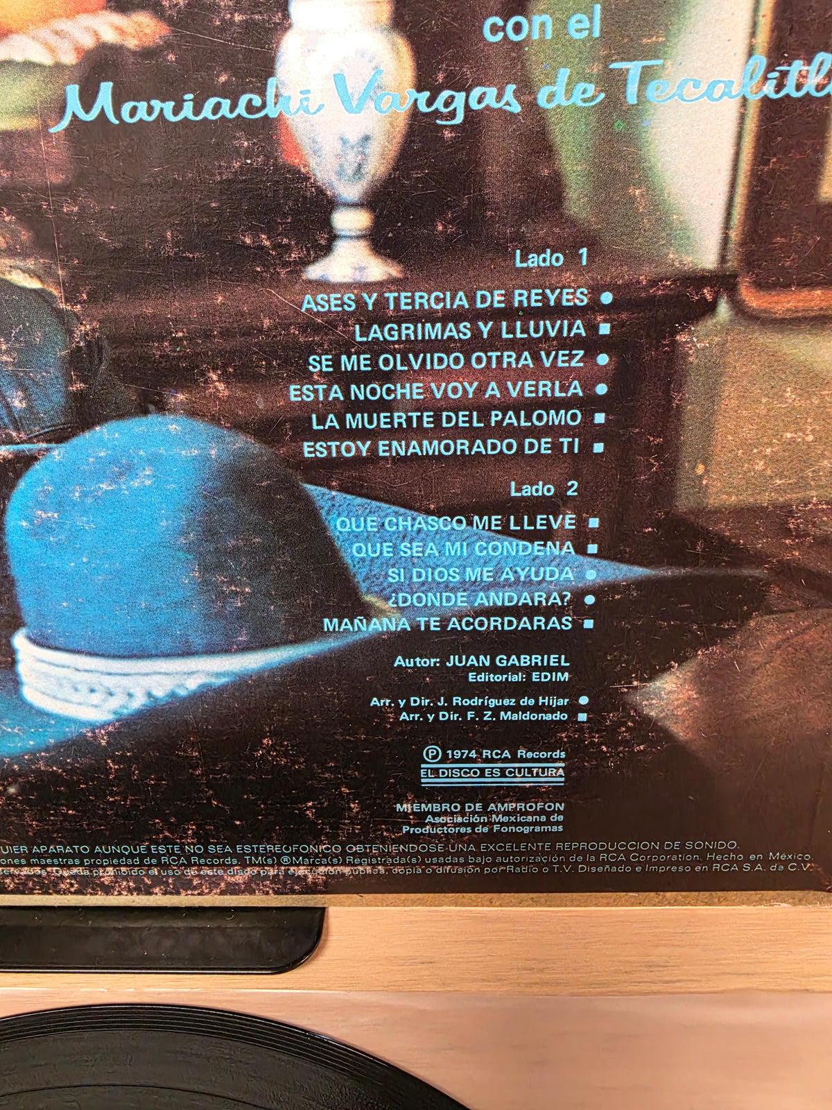 Juan Gabriel con el Mariachi Vargas de Tecalitlan