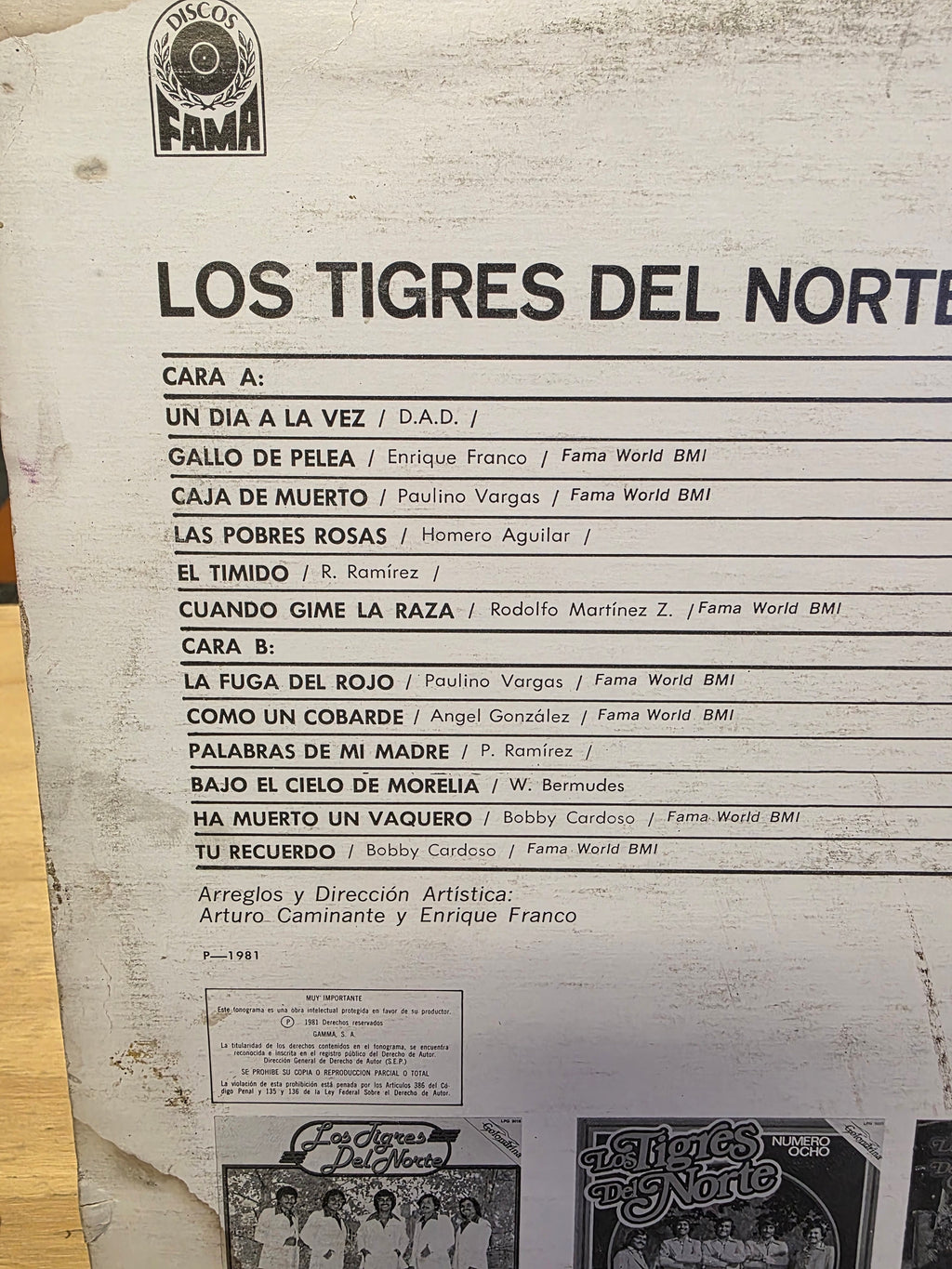 Los Tigres Del Norte - Un dia a la vez
