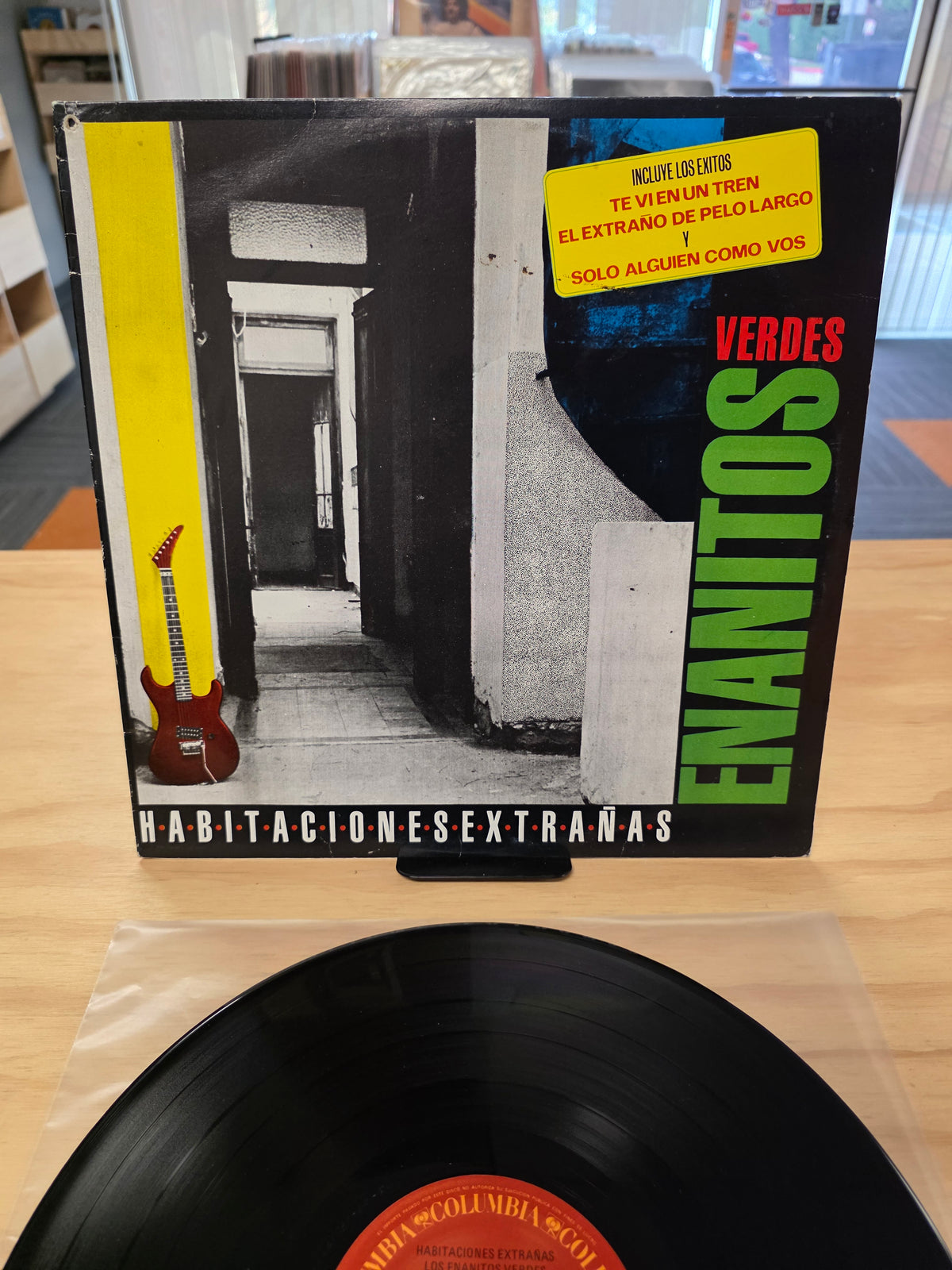 Los Enanitos Verdes - Habitaciones Extrañas (1987 Mexico pressing) (Copy)