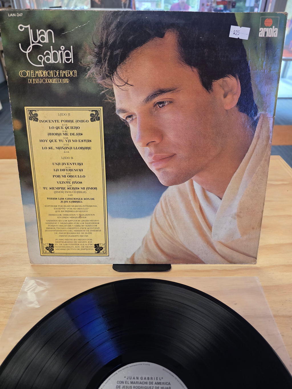 Juan Gabriel con Mariachi