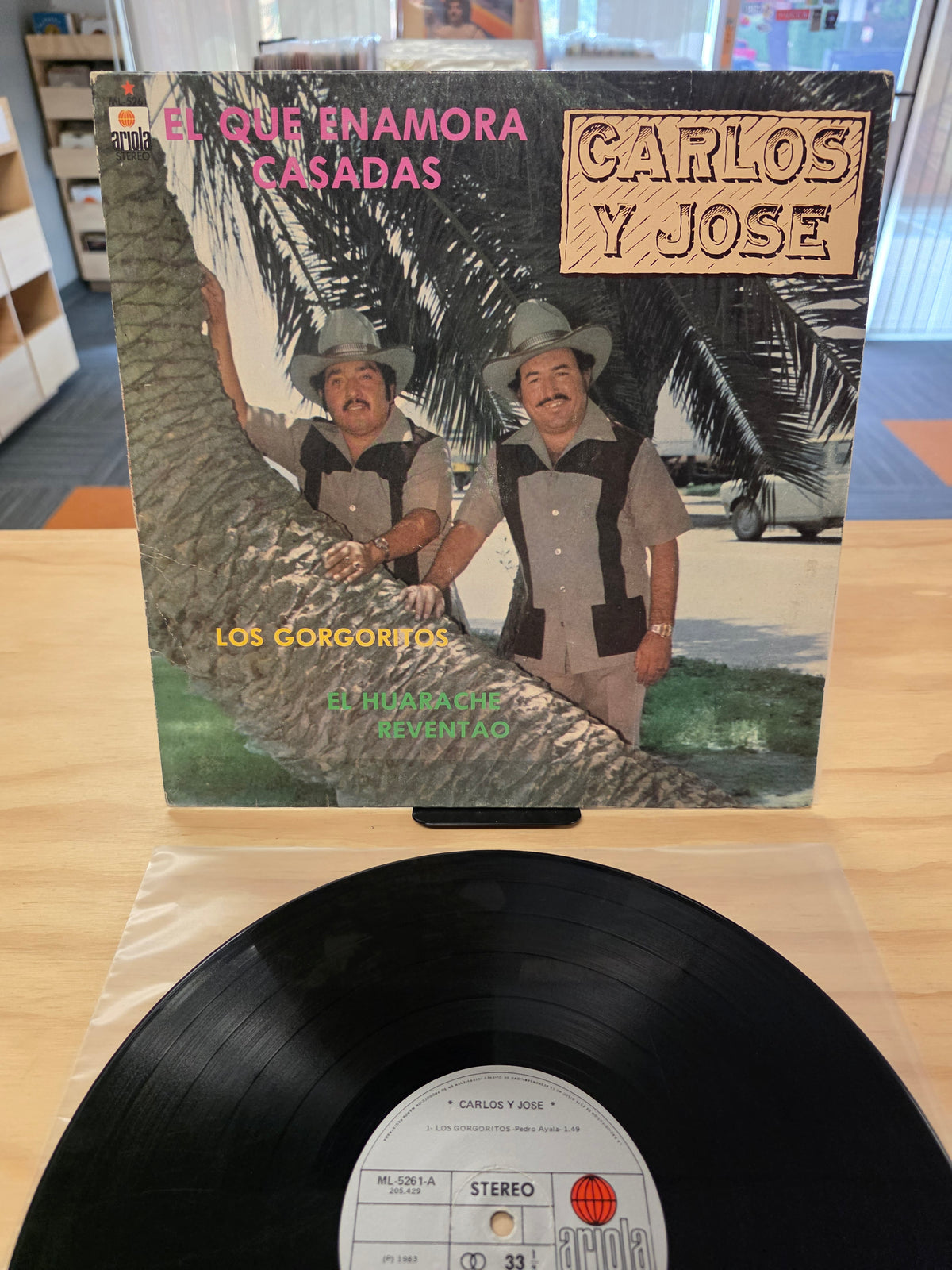 Carlos y Jose - El que enamora casadas
