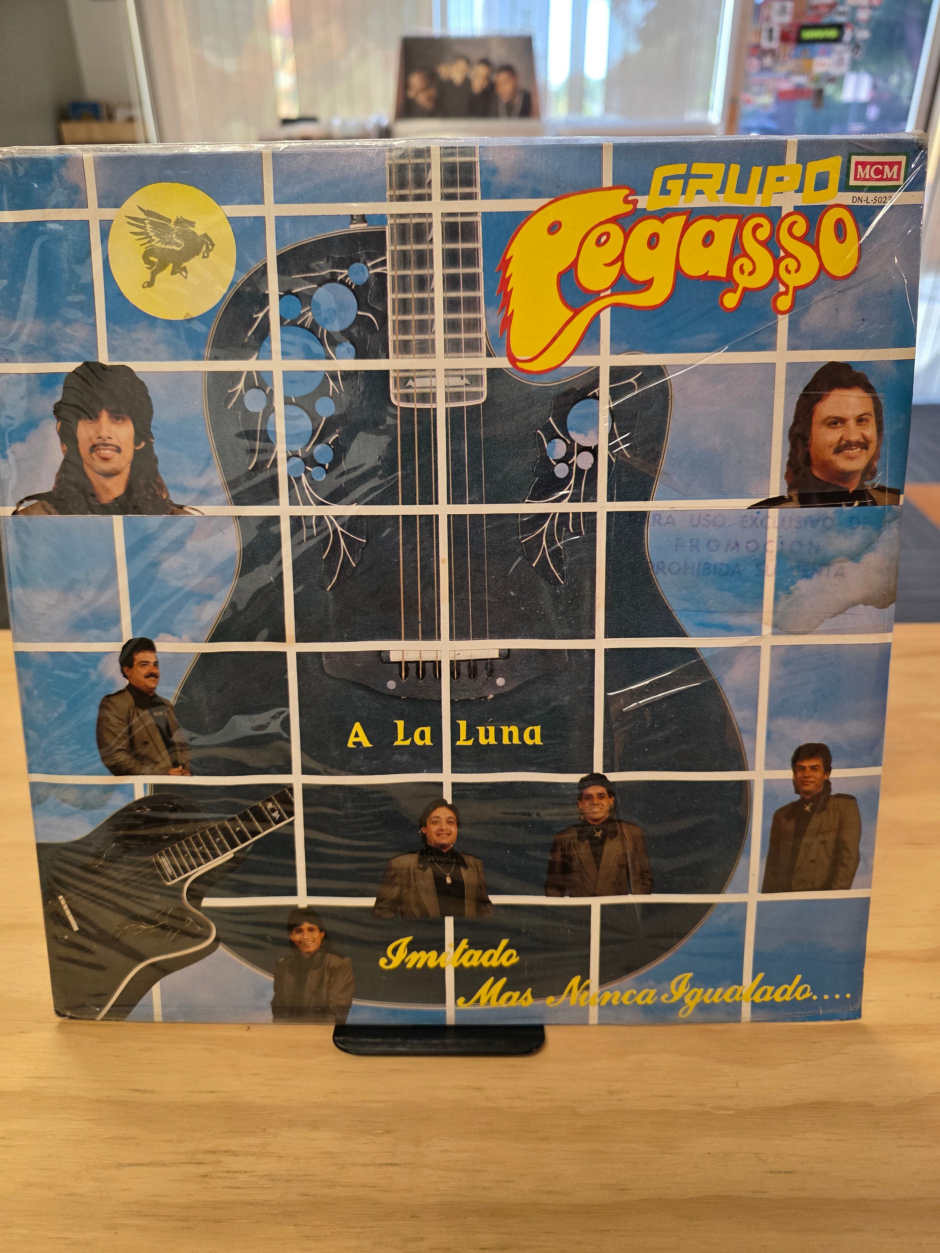 Grupo Pegasso - A la luna