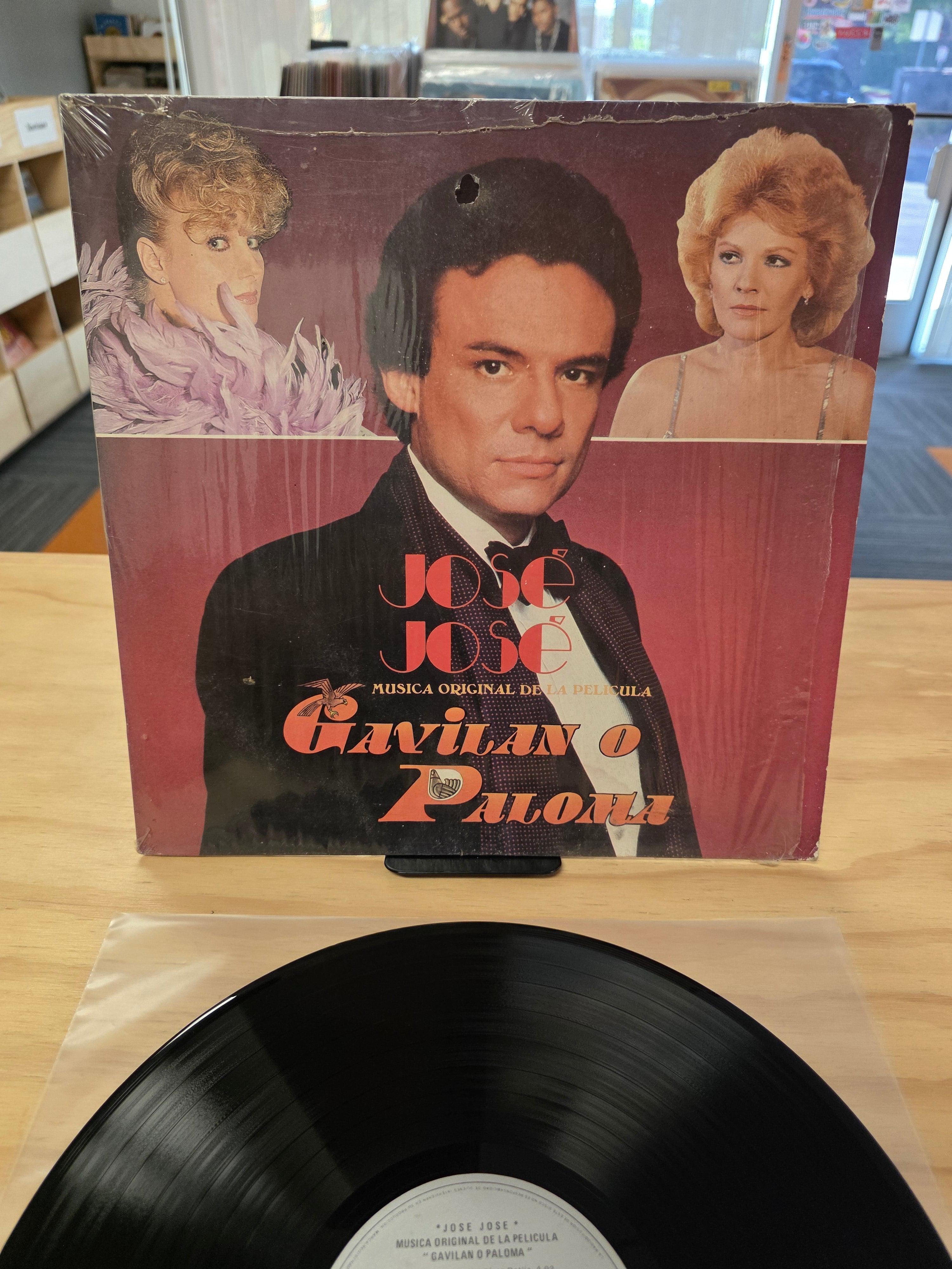 Jose Jose - musica original de la pelicula Gavilan o Paloma